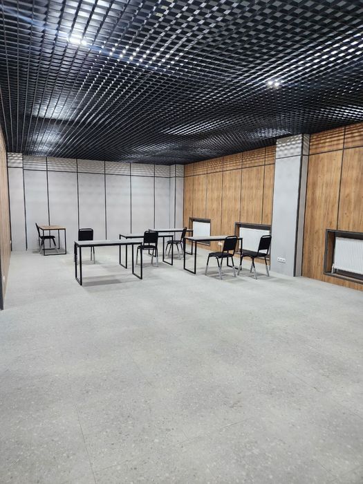 Офис с мебелью по выгодной цене на Эко базаре ( цоколь)