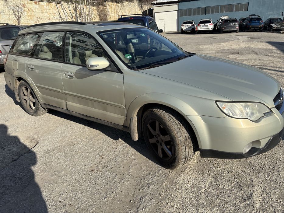 Subaru Outback на части
