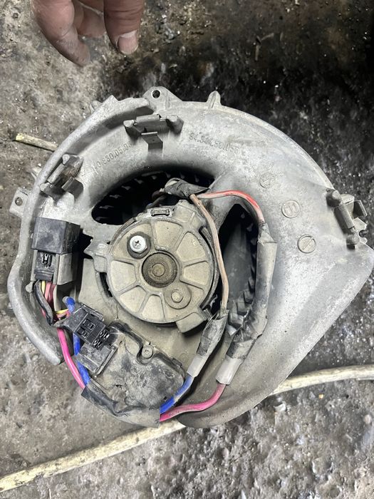 Комутатор на мерседес 140