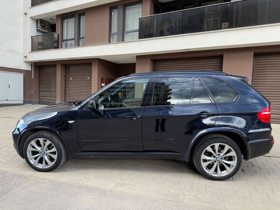 Продава се BMW X5 e70