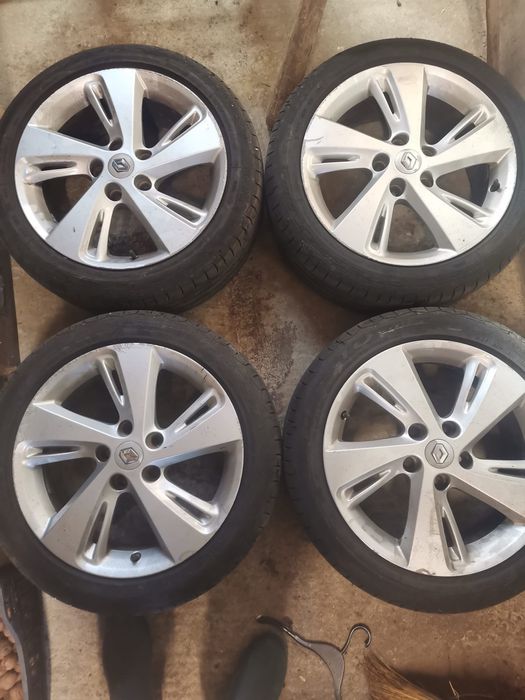 Jante+Anvelope 17" Renault Megane 3