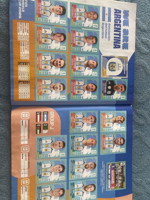 Vand album panini 99% completat