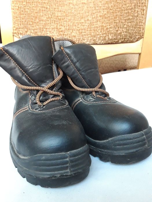 Ботинки рабочие ( спецобувь)