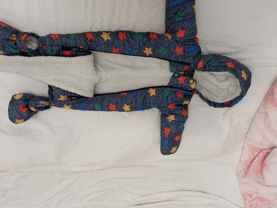 Продам комбез 80 размера