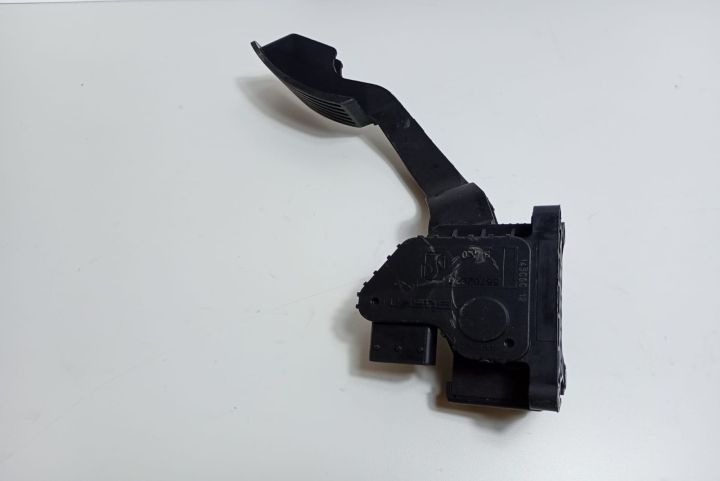 Pedala acceleratie 55702020 Fiat Punto a 2-a generatie (facelift)