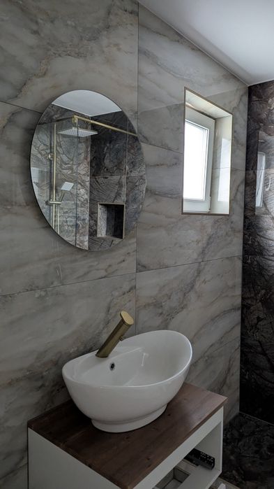 Închiriez apartament modern 2 camere, bloc nou