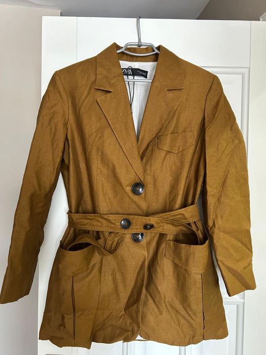 Пиджак изо льна и вискозы красивого цвета