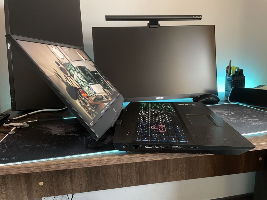 Laptop  gaming …
