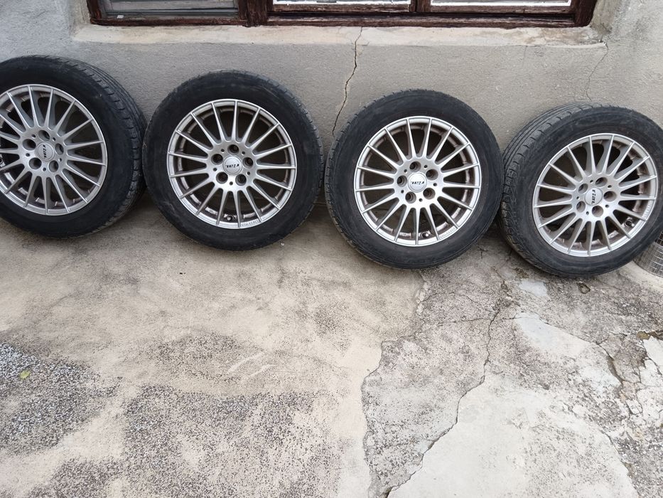 Продавам джанти с гуми