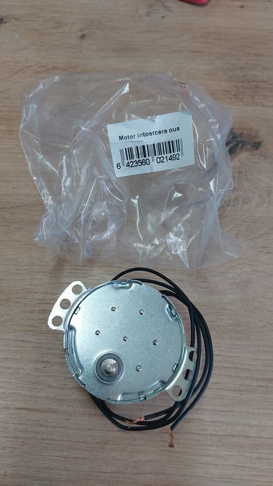 Резервни части за Румънските инкубатори Cleo 5