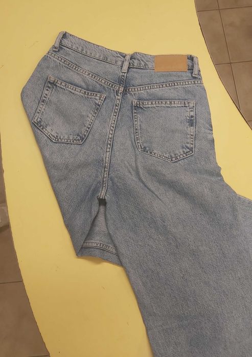 Дамски дънки- много запазени