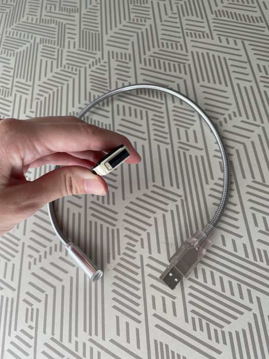 Cablu cu usb luminare laptop/ cu beculeț + stick 2gb