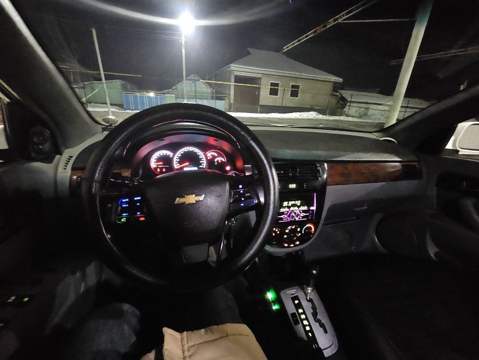 Авто машина лассети