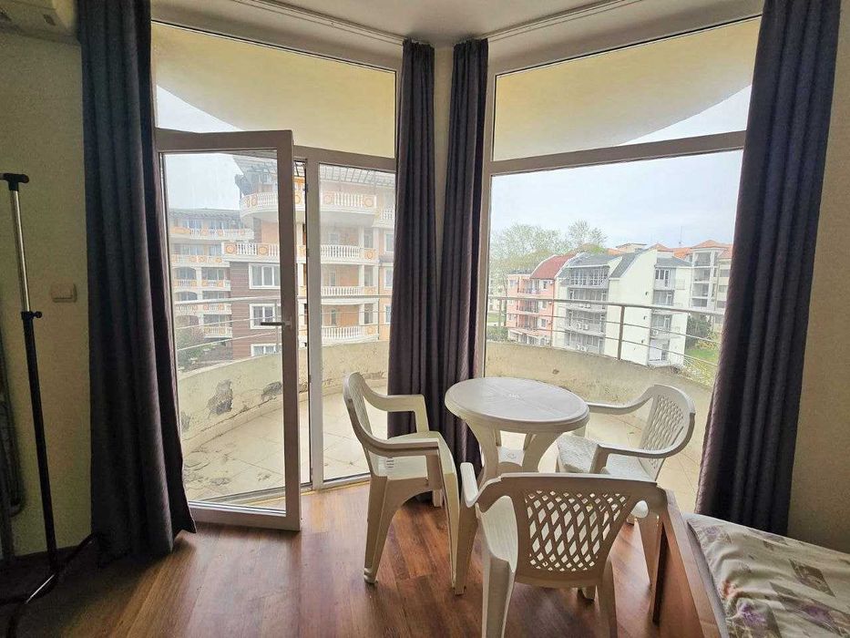 Дава се под наем Едностаен апартамент в к.к. Слънчев бряг - 54 кв.м за 600 € - Снимка #3