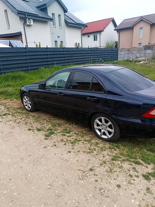 Vand mercedes c200 cdi 2005