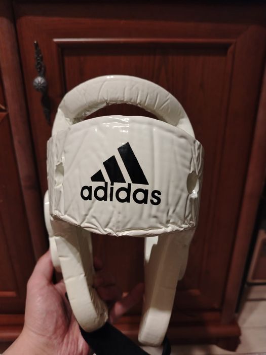 Шлем для карате. Б/у