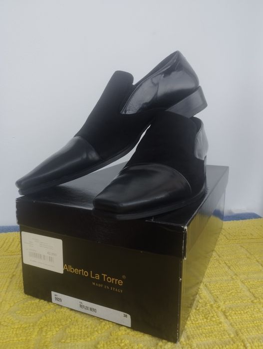 Продам туфли модельные Италия