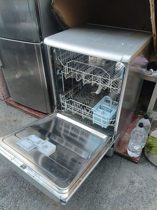 Продам посудомойку, в отличном состоянии.