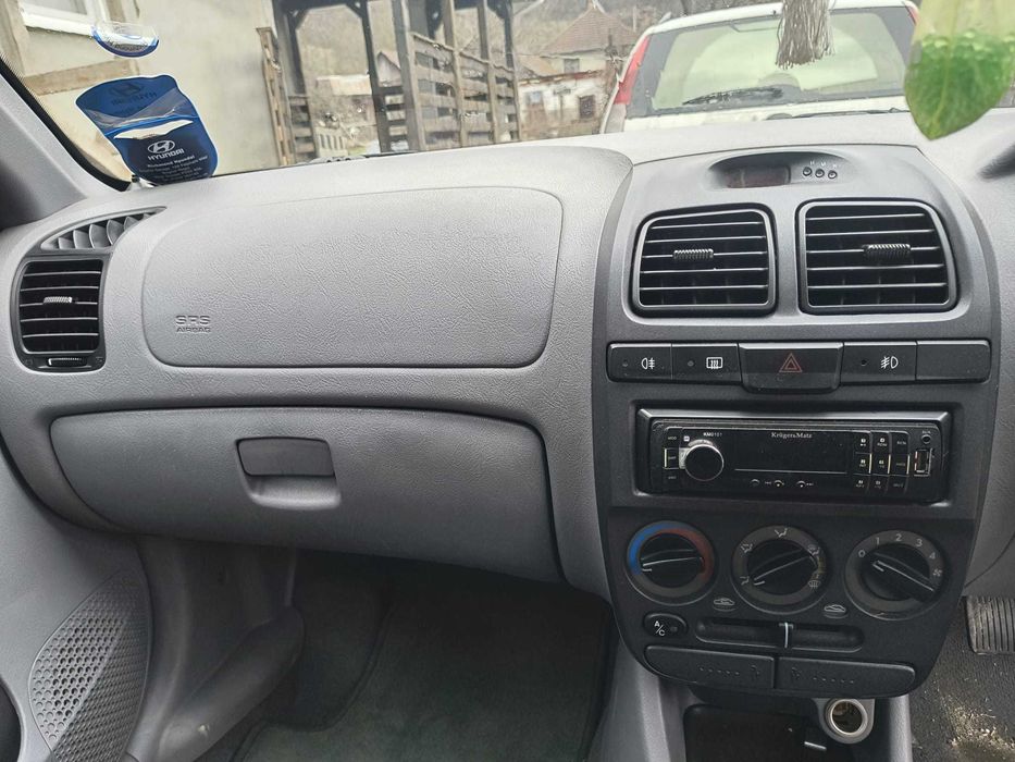 Hyundai Acent 2005