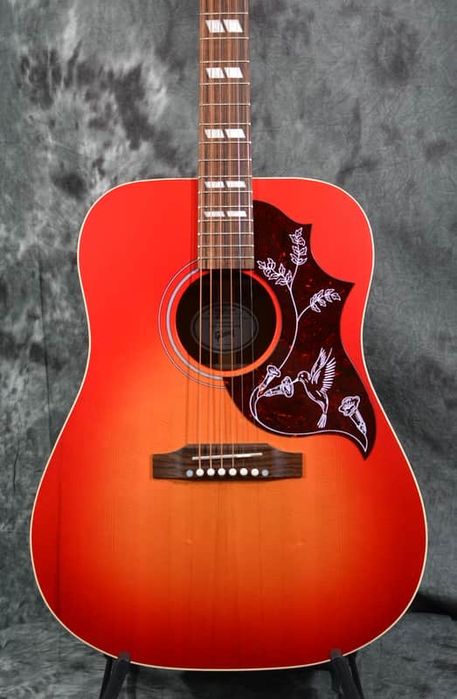 Gibson Hummingbird