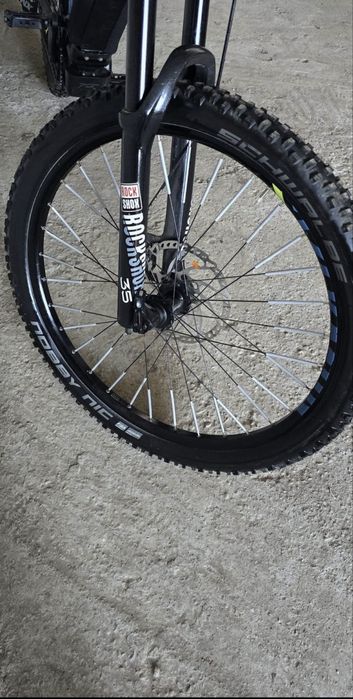 Bicicleta electrică Raymon cu motor yamaha pw-x2