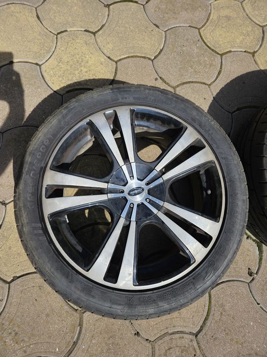 Jante aliaj Team Dynamics R17 cu anvelope vară 225/45ZR17