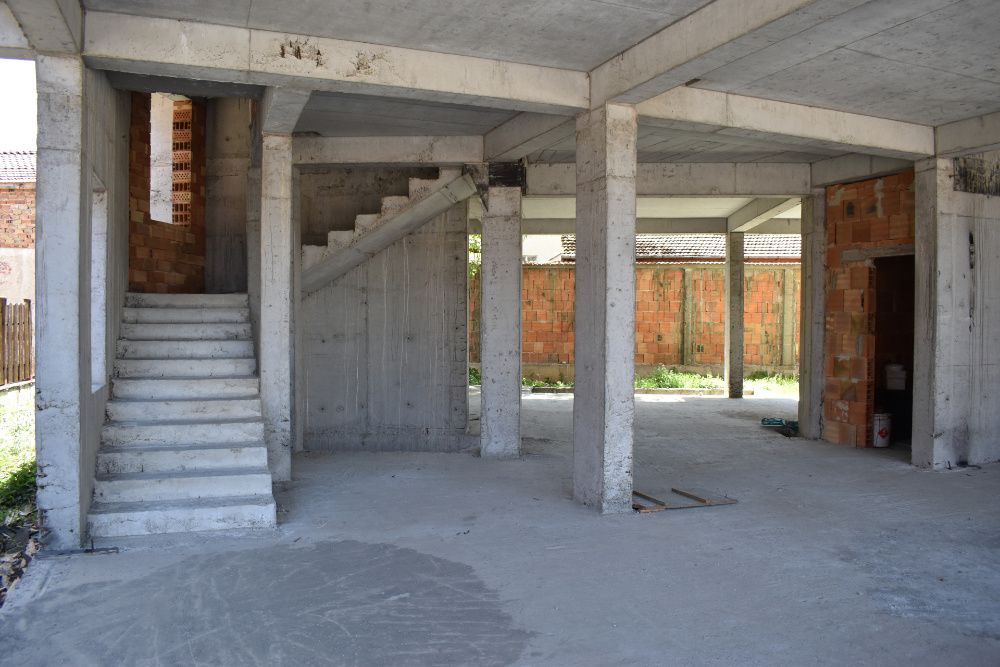 Продава се Хотел в Банско - 1073 кв.м за 261 €/кв.м - Снимка #3