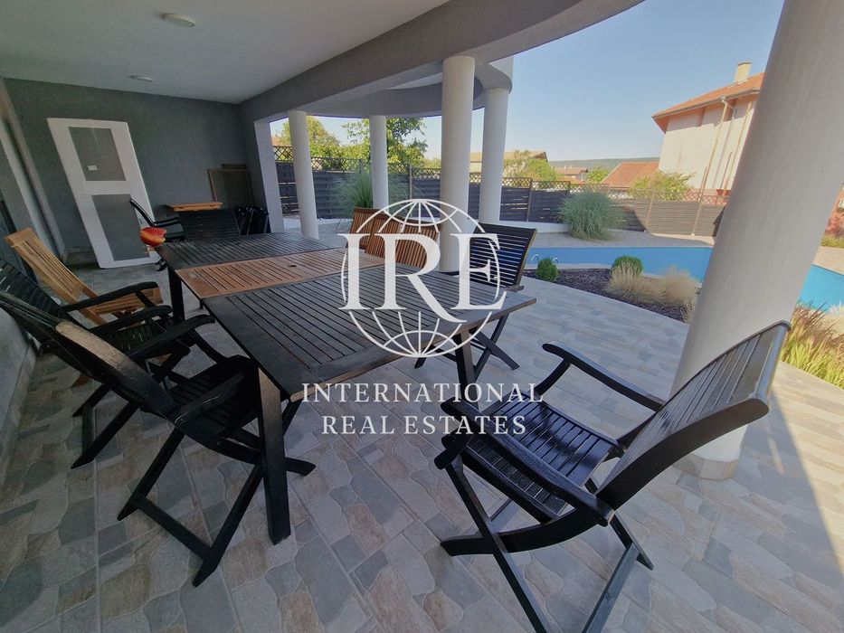 Продава се Къща в с. Рогачево, Област Добрич - 300 кв.м за 570 €/кв.м - Снимка #4