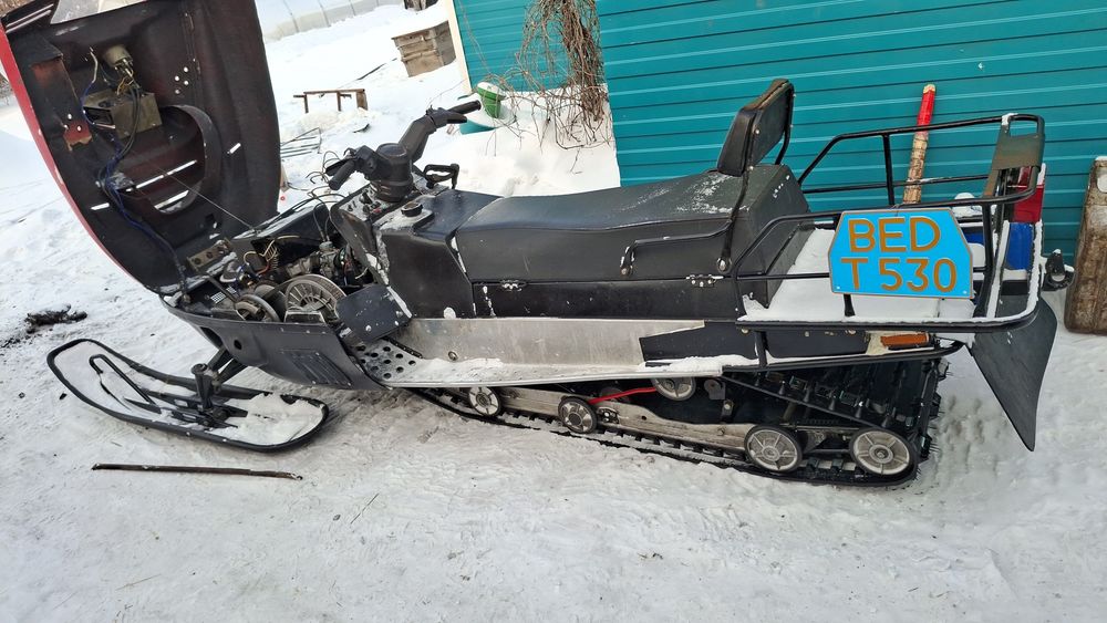 Продам снегоход рысь 500