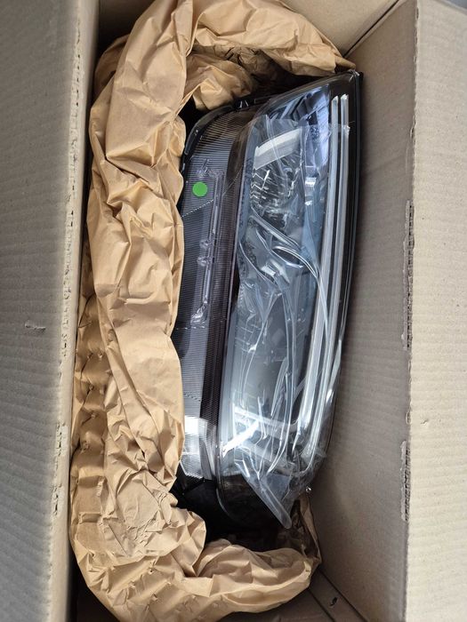 Ляв LED фар Opel Mokka X  OEM 42698961