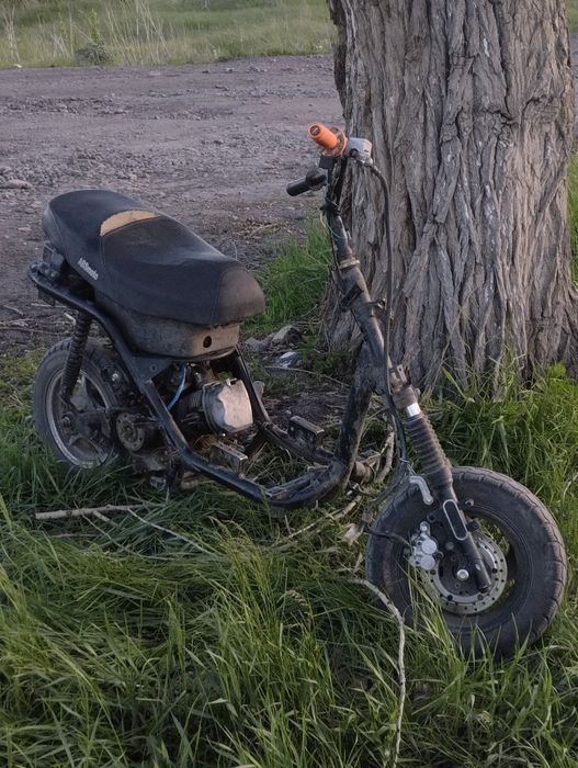 Продам скутер м8