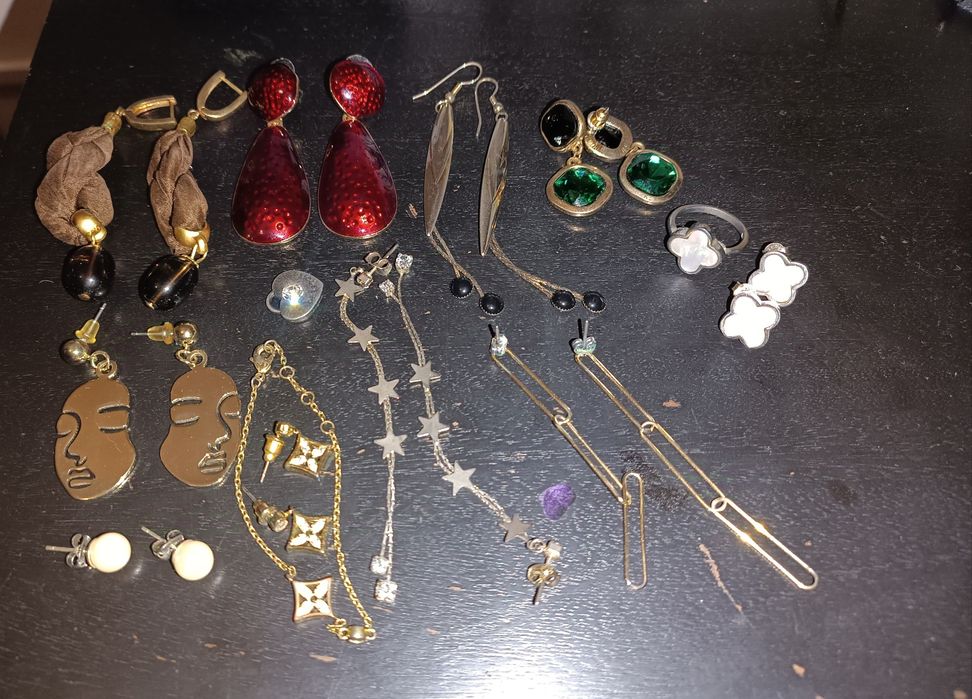 Бижутерия, серьги