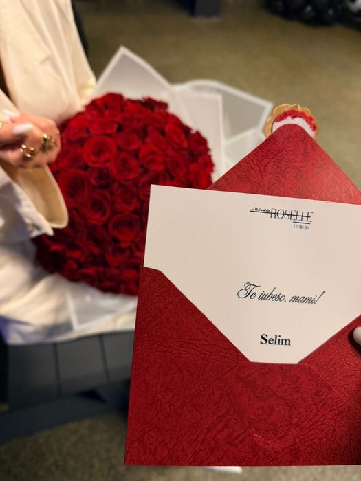 101 trandafiri de Ecuador