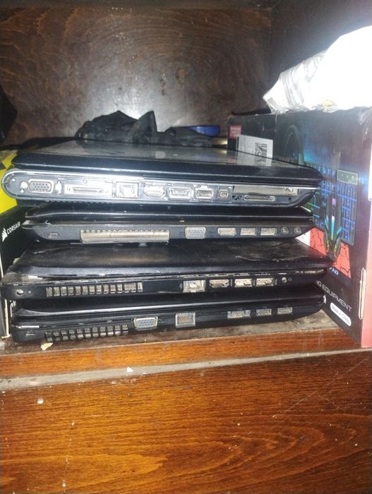 Lot laptopuri defecte/componente