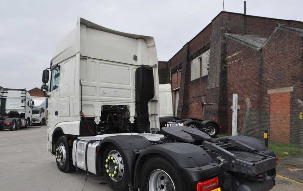 Dezmembrez camioane DAF CF, LF XF105 XF106 Piese/Dezmembrari DAF