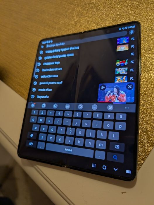 Samsung Z Fold 4 piese