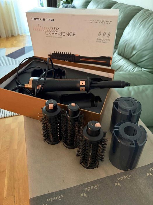Peria rotativă cu aer cald Rowenta Ultimate Experience CF9620F0, 3 trepte temperatura, Funcția avansată Style Assist, Negru/ Auriu