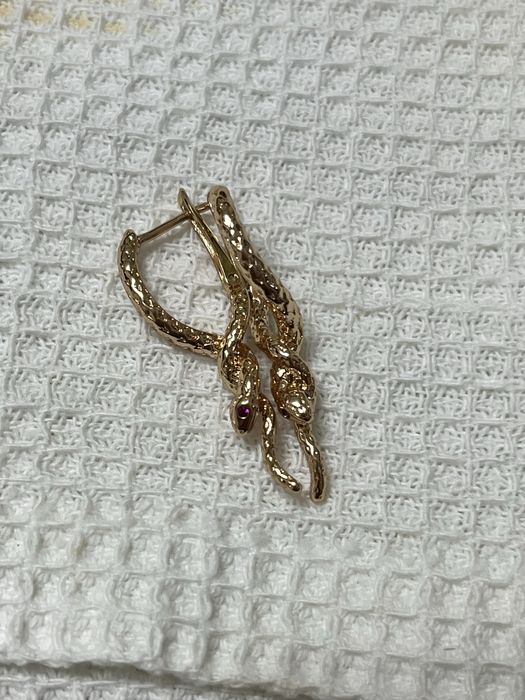 Серьги с камешками