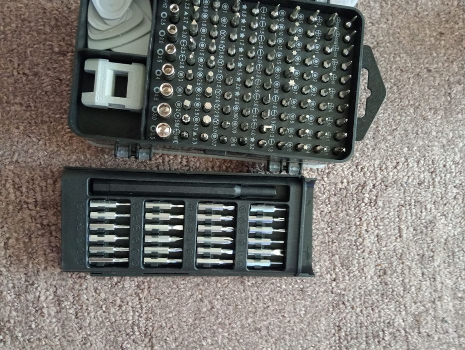 Vând ce este în poză