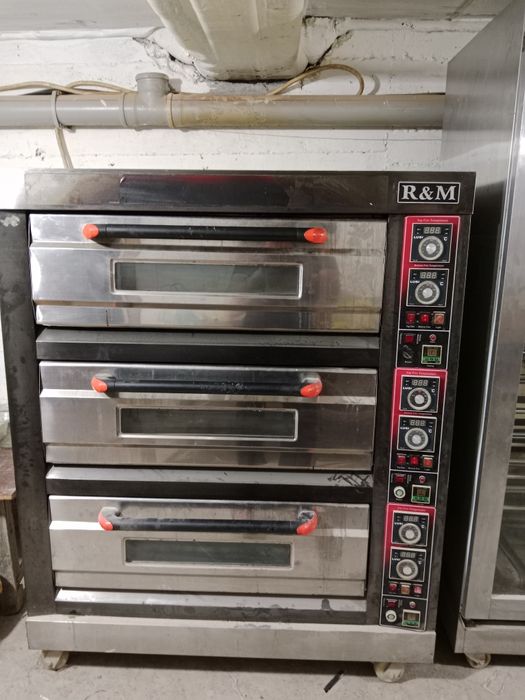 Elektr pechka rastoyka