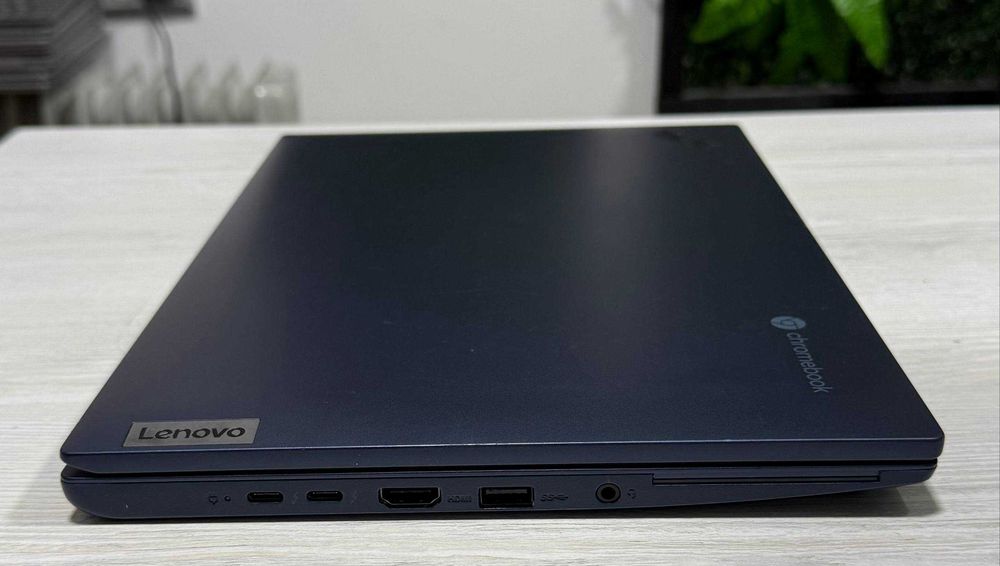 ThinkPad C14 Chromebook  14" Full HD IPS  Core i5-1245U  8GB/256GB SSD