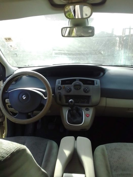 Запазено Рено - за части