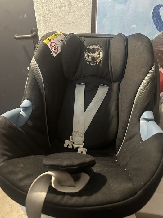 Scoică auto Cybex Aton M i-Size (45–87 cm) – fără bază ISOFIX