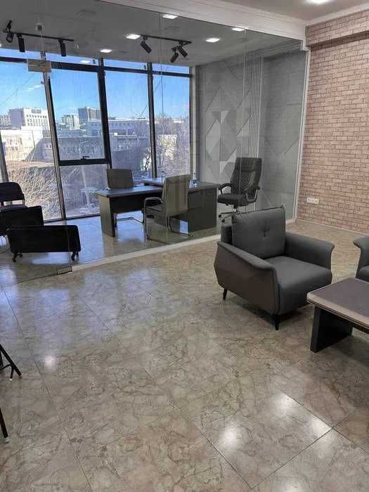 Срочно в аренду офис Аэропорт корзинка БЦ R333