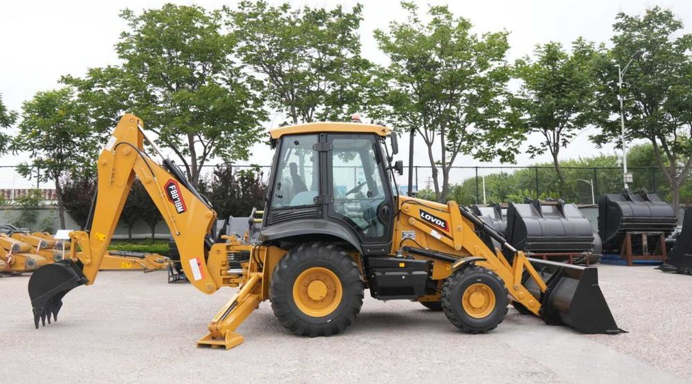 Экскаватор  Погрузчик LOVOL FB878M