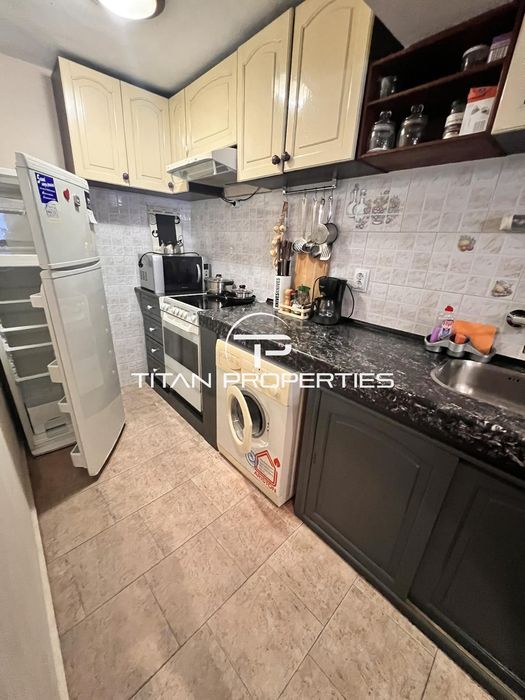 Дава се под наем Двустаен апартамент в Бургас, Лазур - 77 кв.м за 598.23 € - Снимка #4