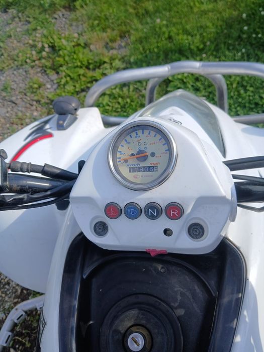 Vând ATV Kymco 250