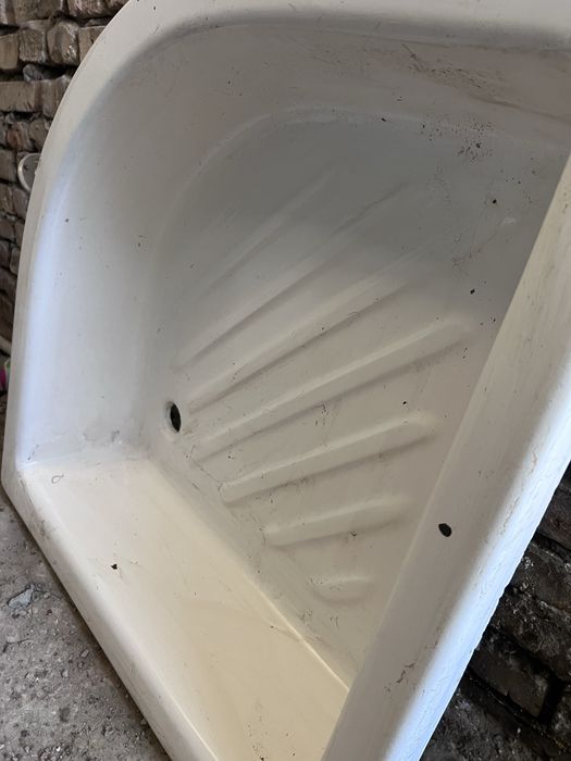 Продается поддон под душ