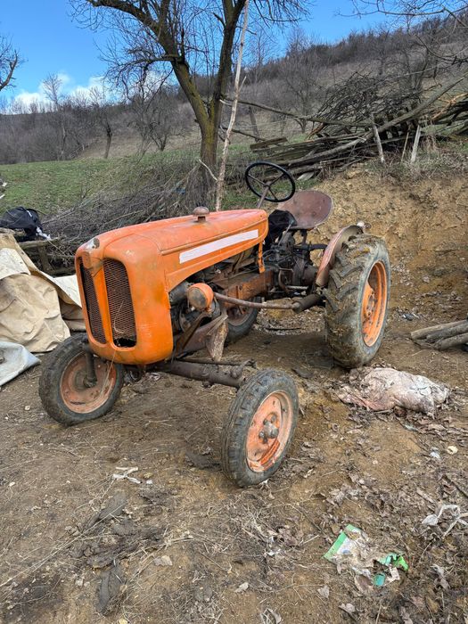 Vand Tractor Fiat