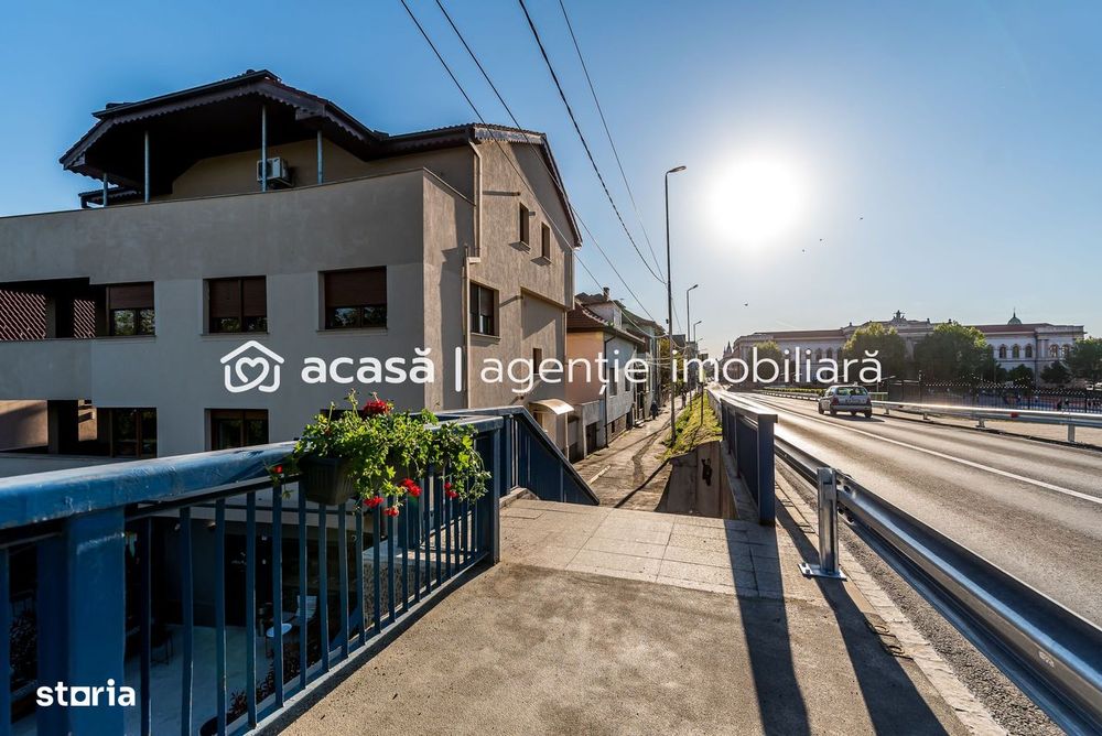 Apartament tip casă | 3 camere & curte | zona Colegiului Moise Nicoară